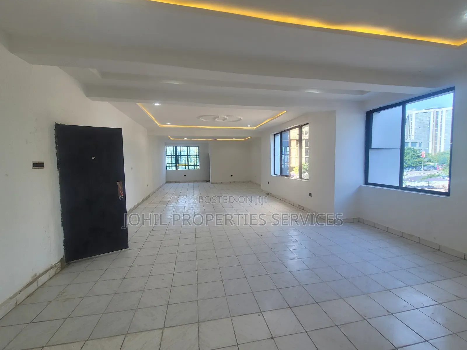 92sqm Office Space for Rent at a Stratagic Location CBD in Central Business District
