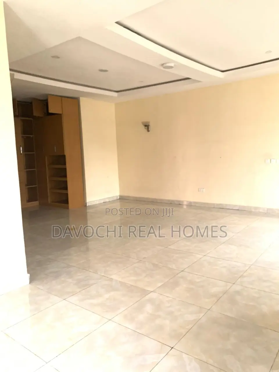 4bdrm Duplex in Ikota for rent in Ikota