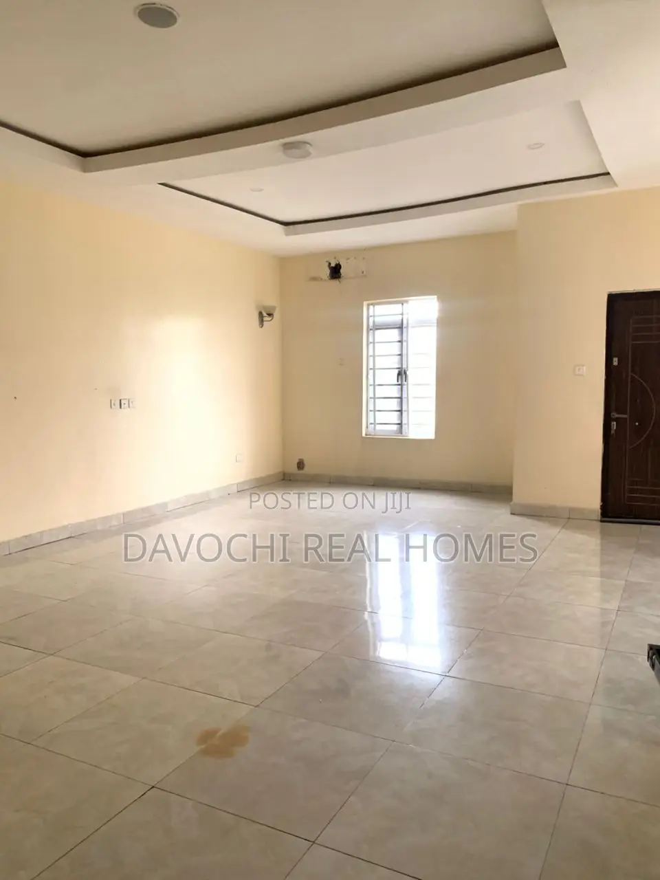 4bdrm Duplex in Ikota for rent in Ikota