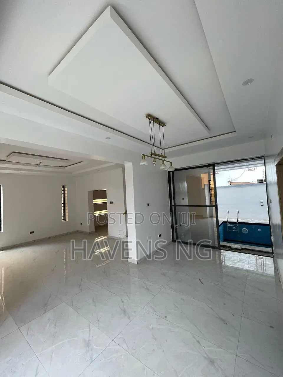 5bdrm Duplex in GRA Phase 2 Shangisha for sale in GRA Phase 2 Shangisha