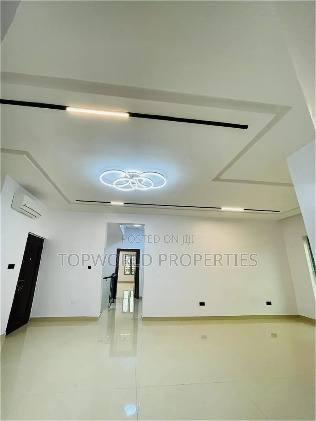 5bdrm Duplex in Omole Phase 1 for sale in Omole Phase 1