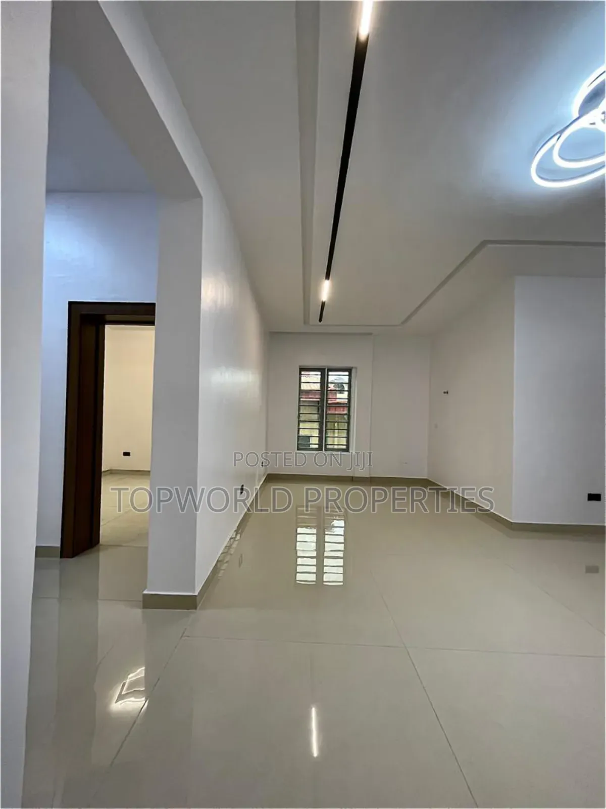 5bdrm Duplex in Omole Phase 1 for sale in Omole Phase 1