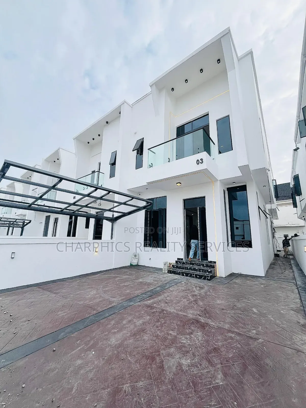 4bdrm Duplex in Lekki Phase 2 for sale in Lekki Phase 2