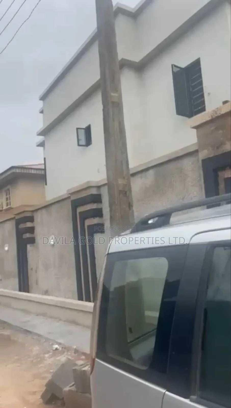 16bdrm Block of Flats in Benin City for sale in Benin City