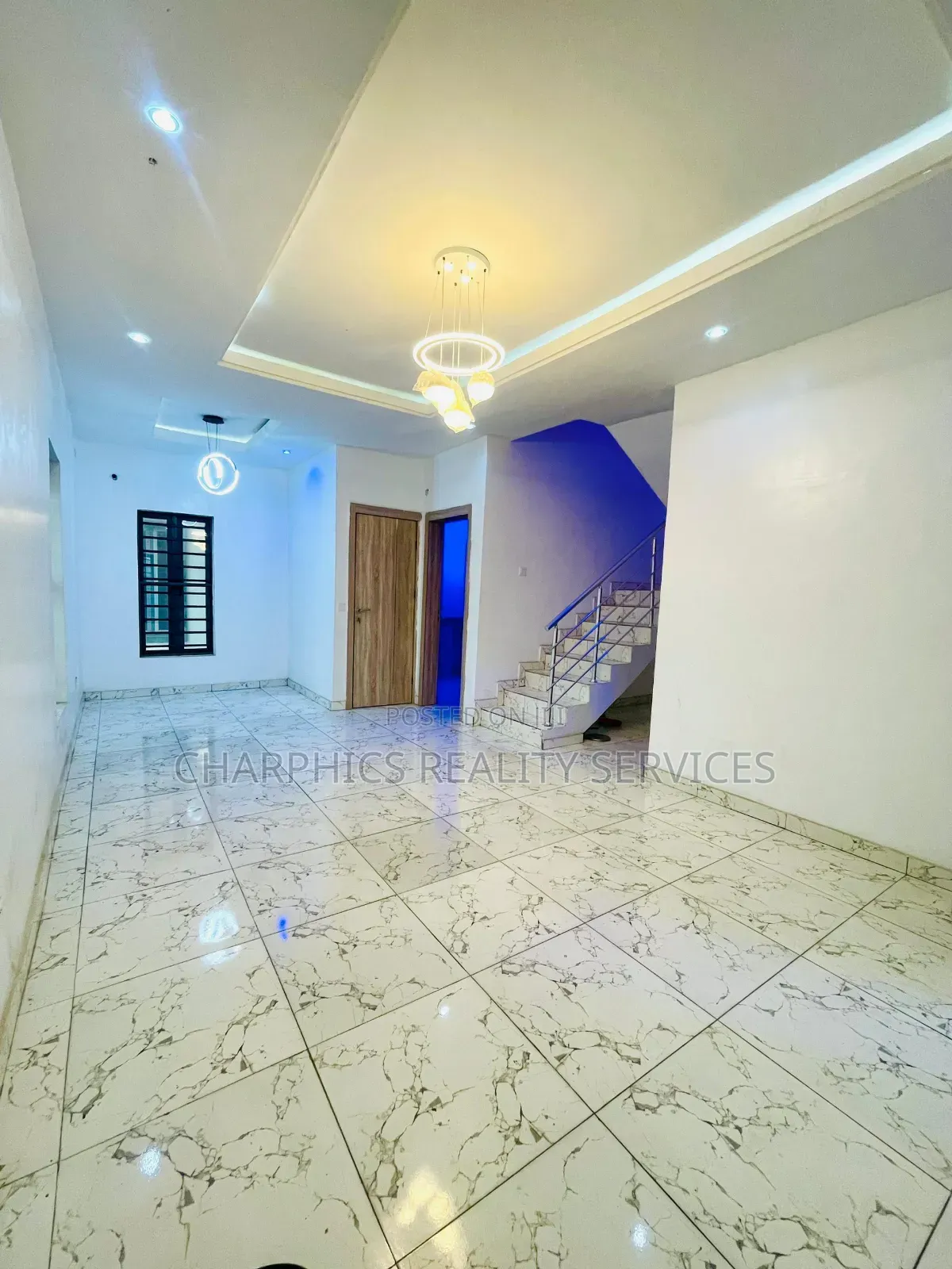 4bdrm Duplex in Lekki Phase 2 for sale in Lekki Phase 2