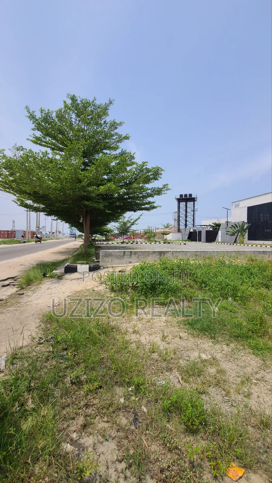 Land for Sale Directly on Ogombo Expressway in Ogombo