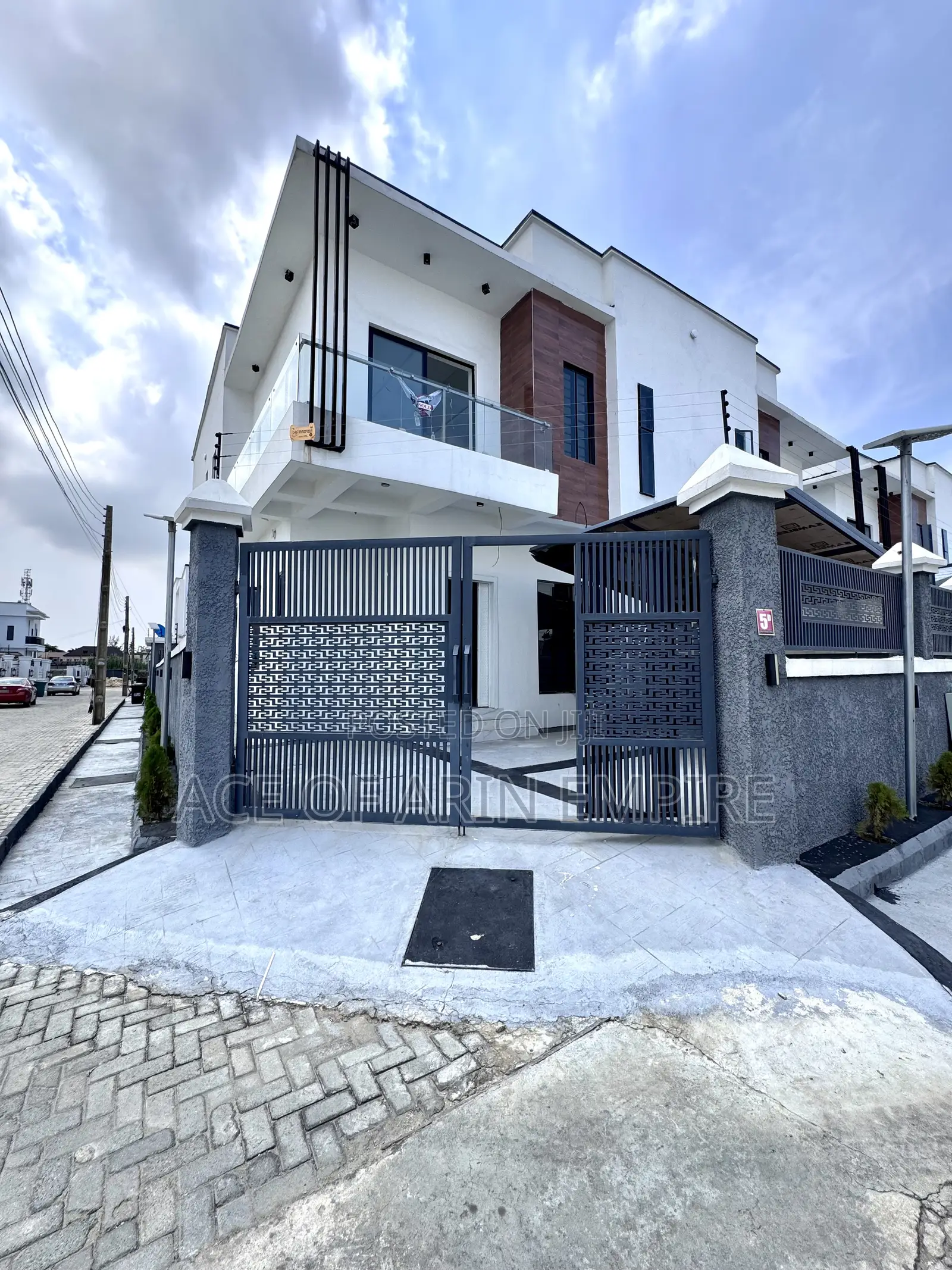4bdrm Duplex in Orchid, Lekki, Lagos, Ikota for sale in Ikota