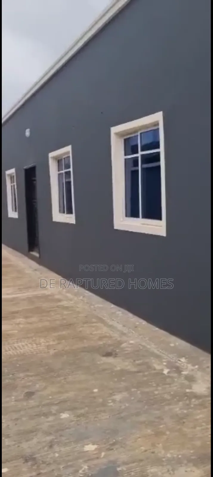 Mini Flat in P And T, Boys Town for rent in Boys Town