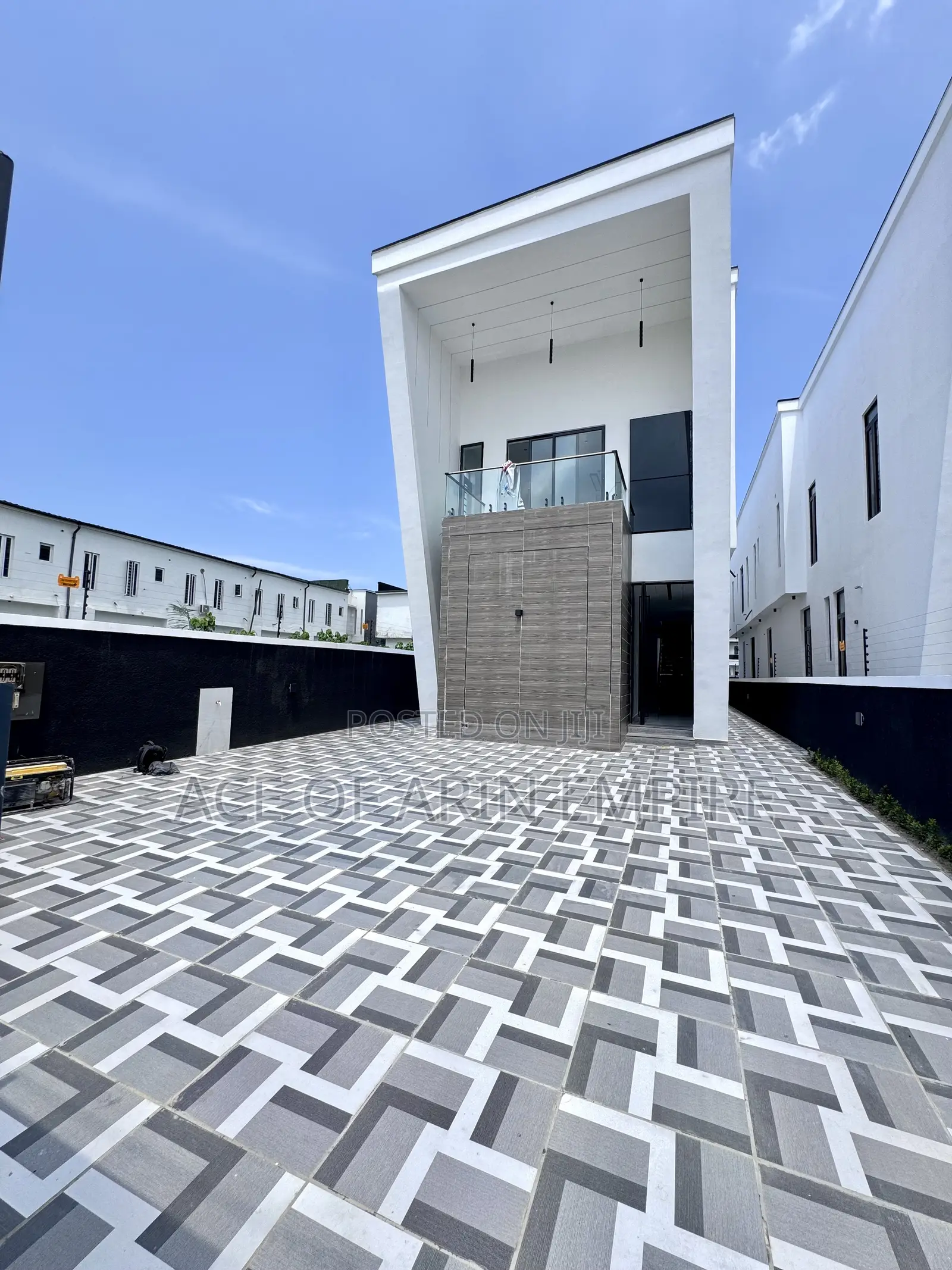 5bdrm Duplex in Orchid, Lekki, Lagos, Ikota for sale in Ikota