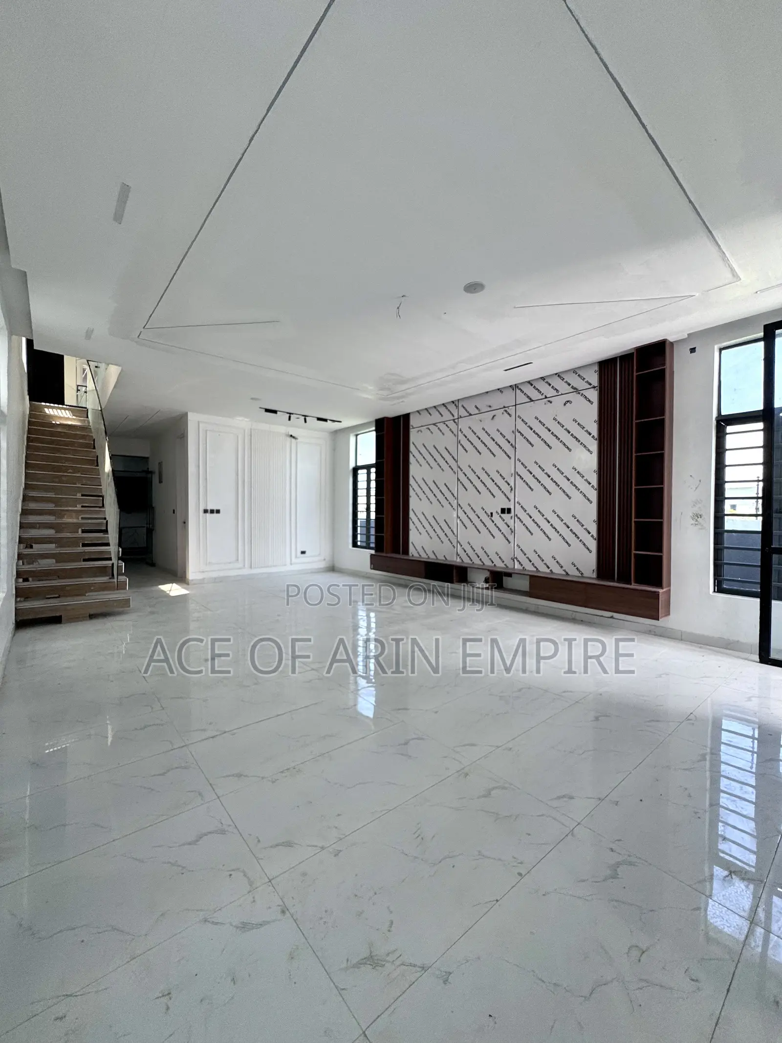5bdrm Duplex in Orchid, Ikota for sale in Ikota