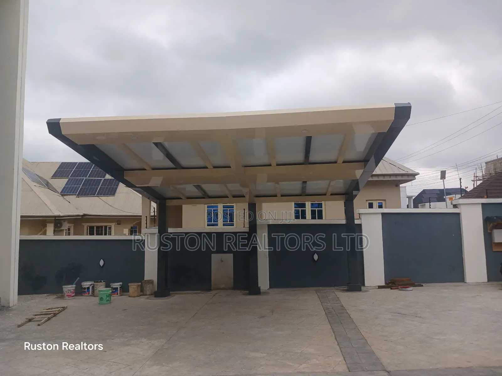 5bdrm Duplex in Akobo for sale in Akobo