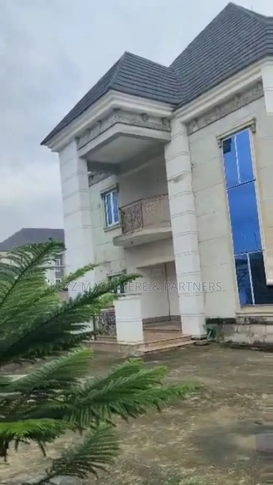 5bdrm Duplex in Naze  Porket Layout for sale in Owerri