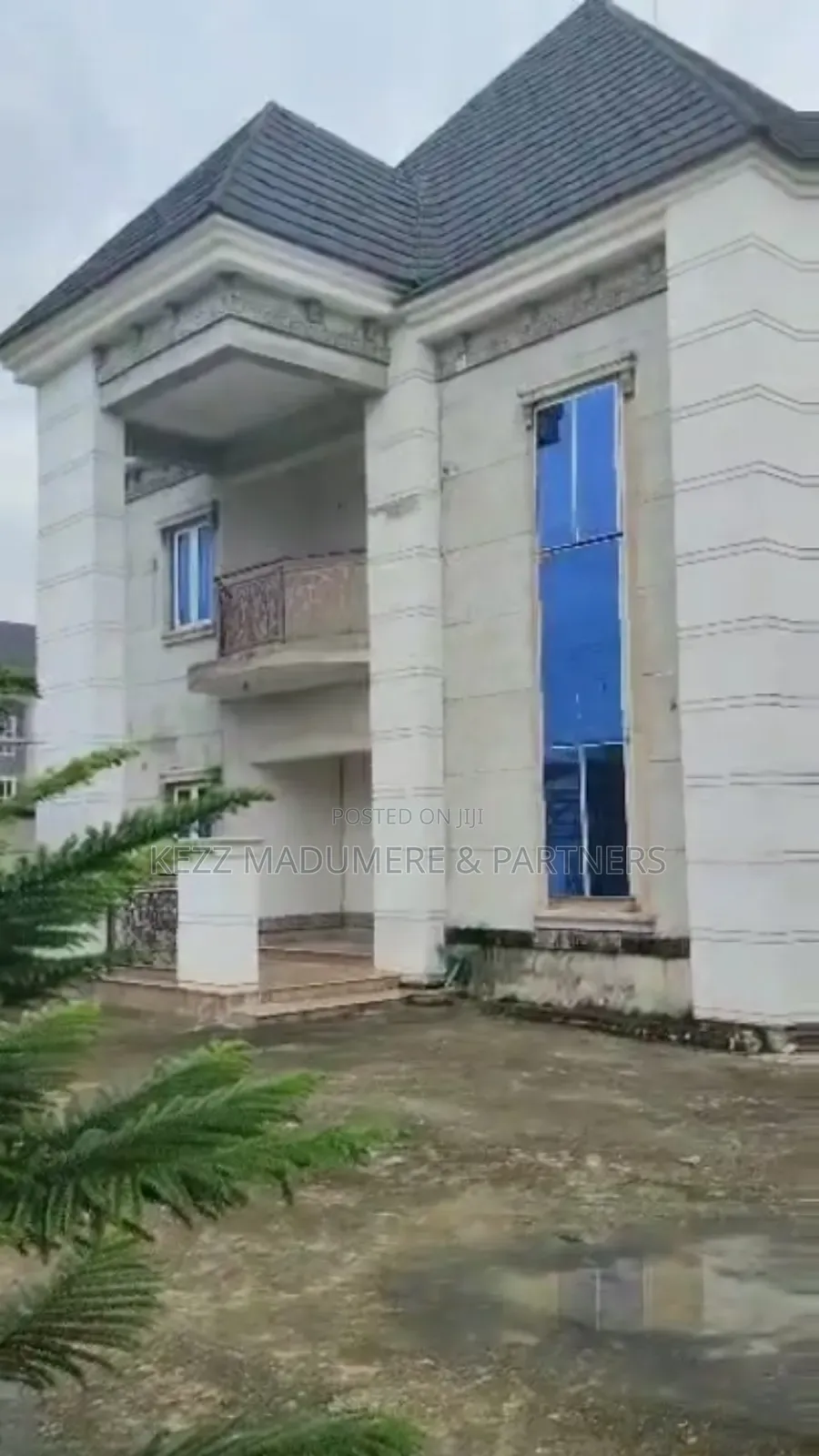 5bdrm Duplex in Naze  Porket Layout for sale in Owerri