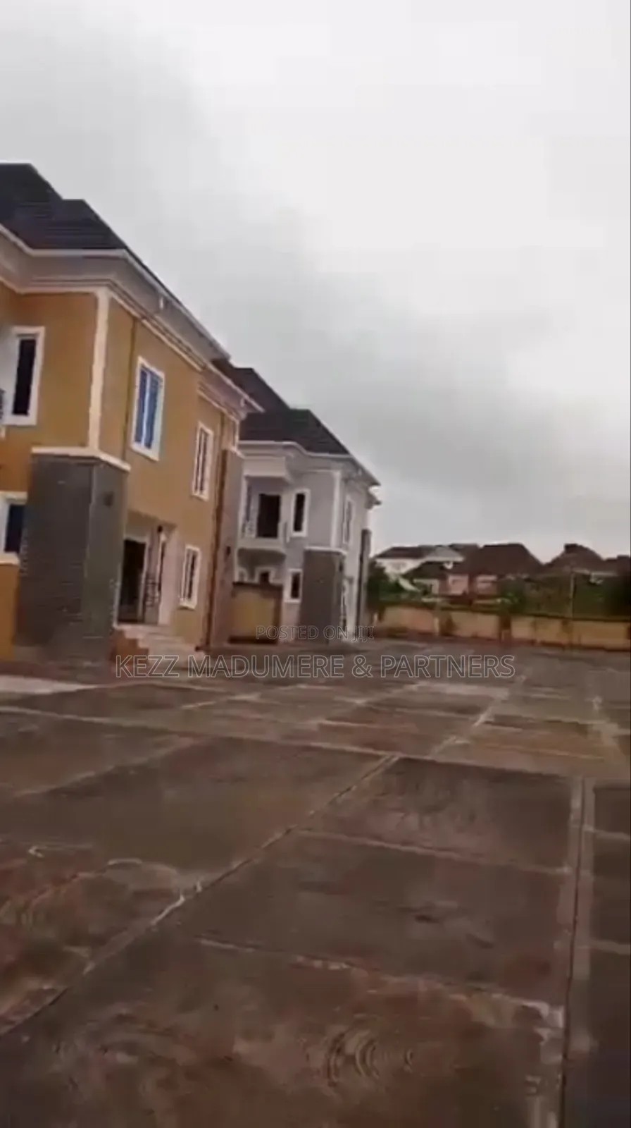 13bdrm Duplex in Independence Layout for sale in Enugu