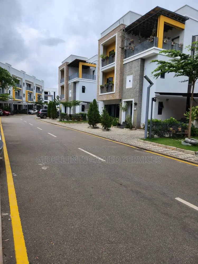 Furnished 5bdrm Duplex in Wuye for rent in Wuye