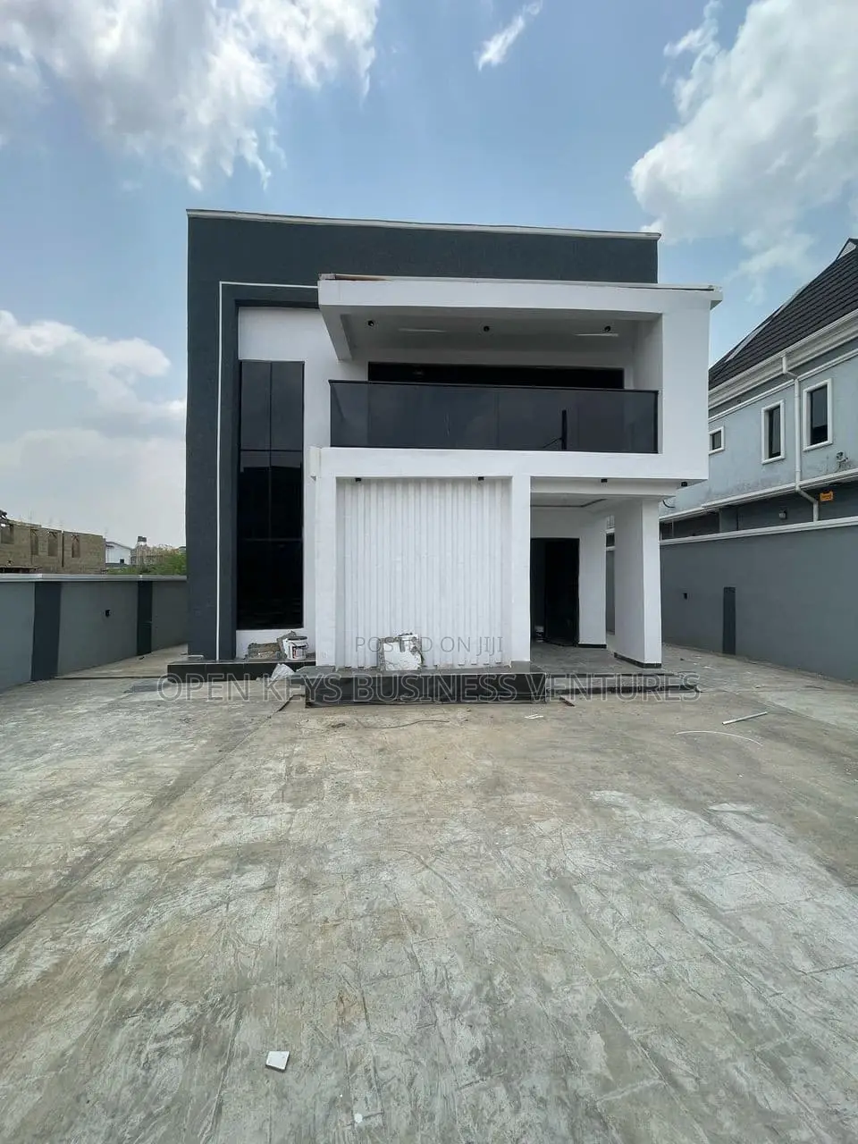 Furnished 4bdrm Duplex in Carlton Gate, Akobo for sale in Akobo
