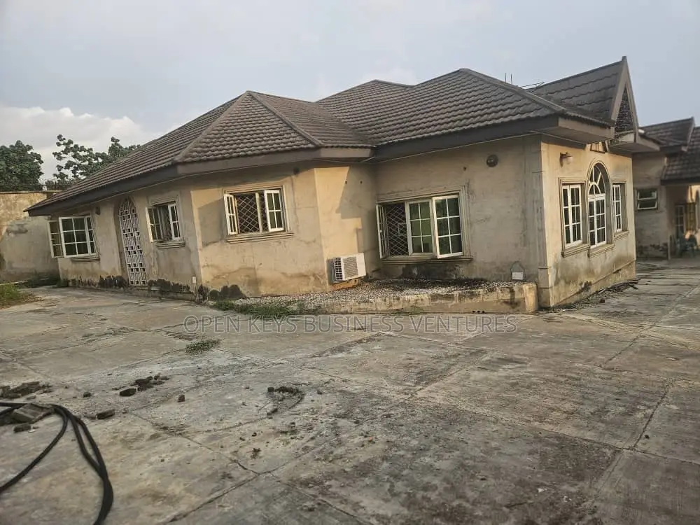 5bdrm Bungalow in Ringroad for sale in Rind Road