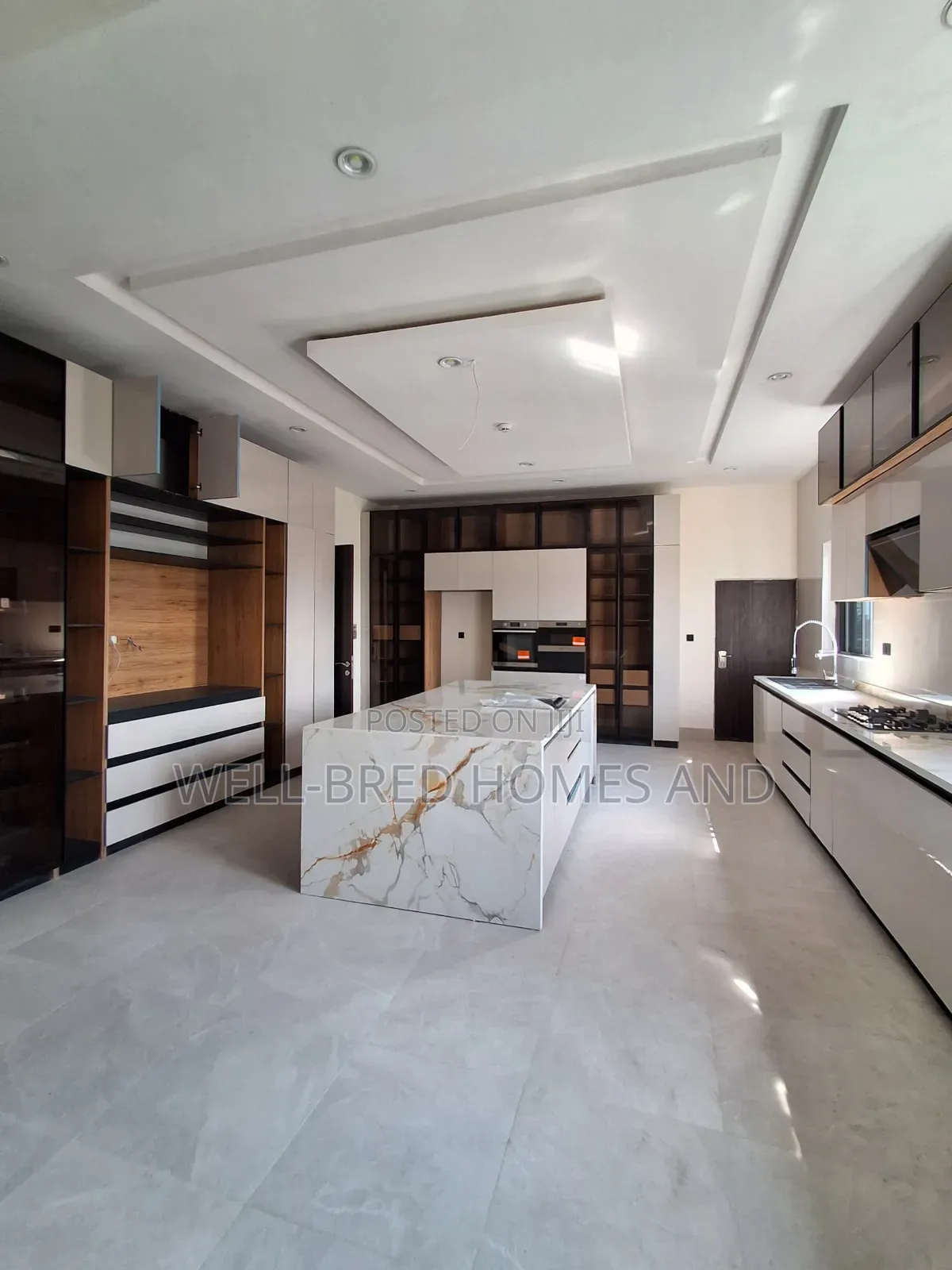 5bdrm Duplex in Ikoyi Lagos for sale in Ikoyi