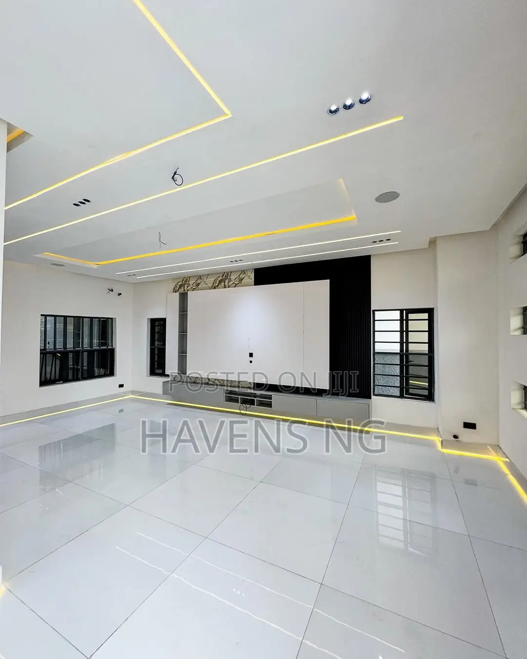 5bdrm Duplex in Ado / Ajah for sale in Ado / Ajah