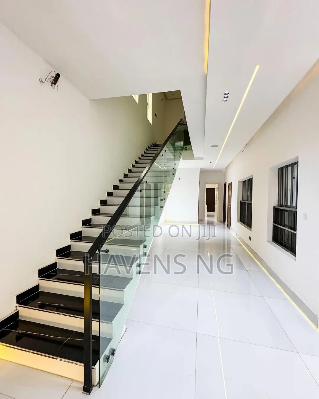 5bdrm Duplex in Ado / Ajah for sale in Ado / Ajah