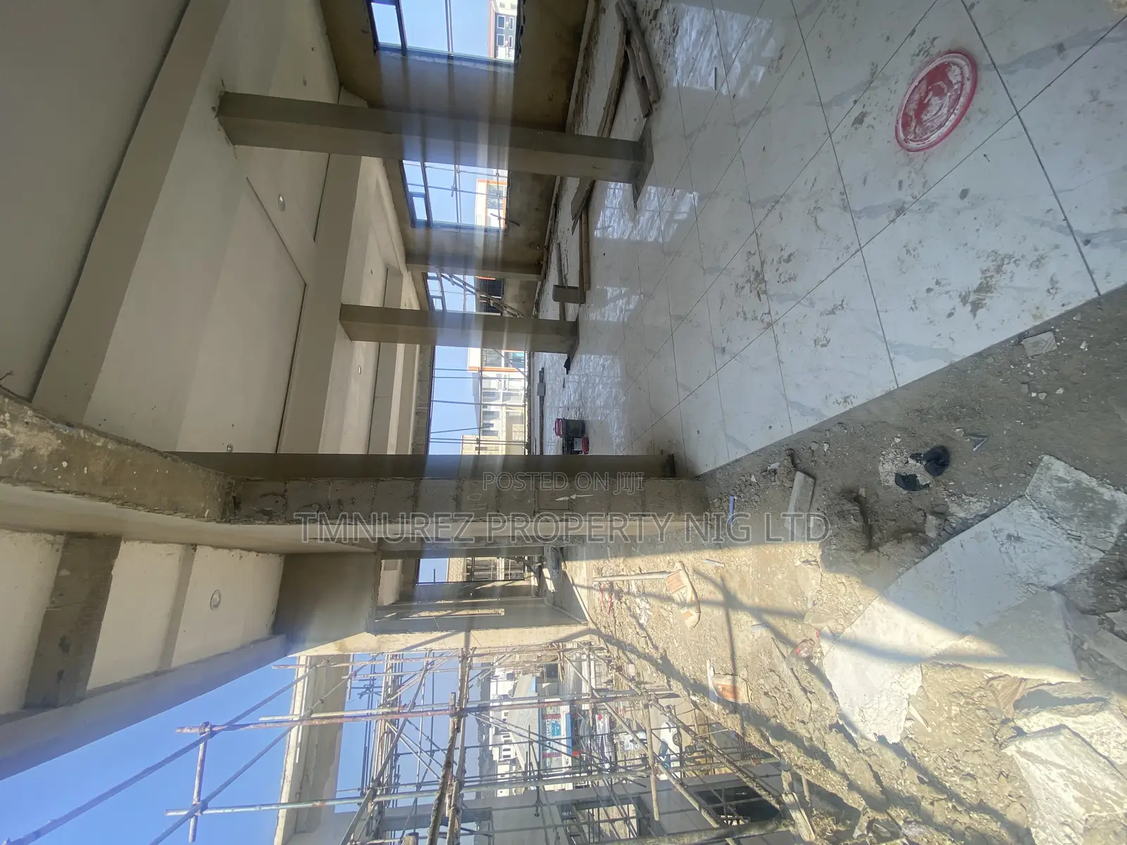 Shop for Sale 130 SQM in Chevron