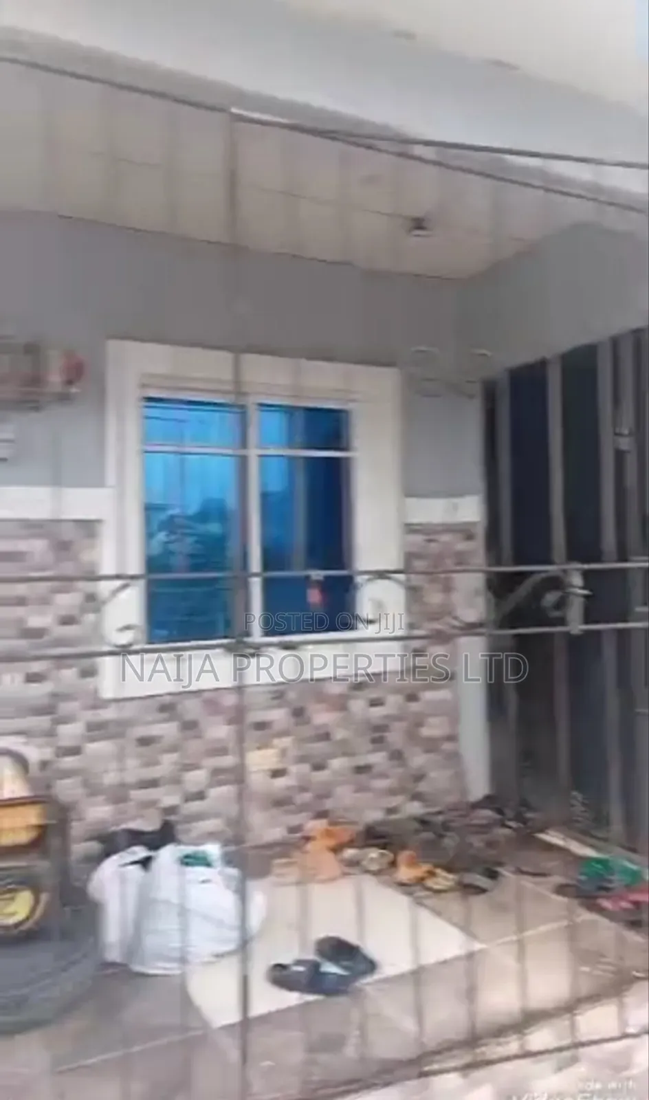 3bdrm Bungalow in New Rd, Awoyaya for sale in Awoyaya