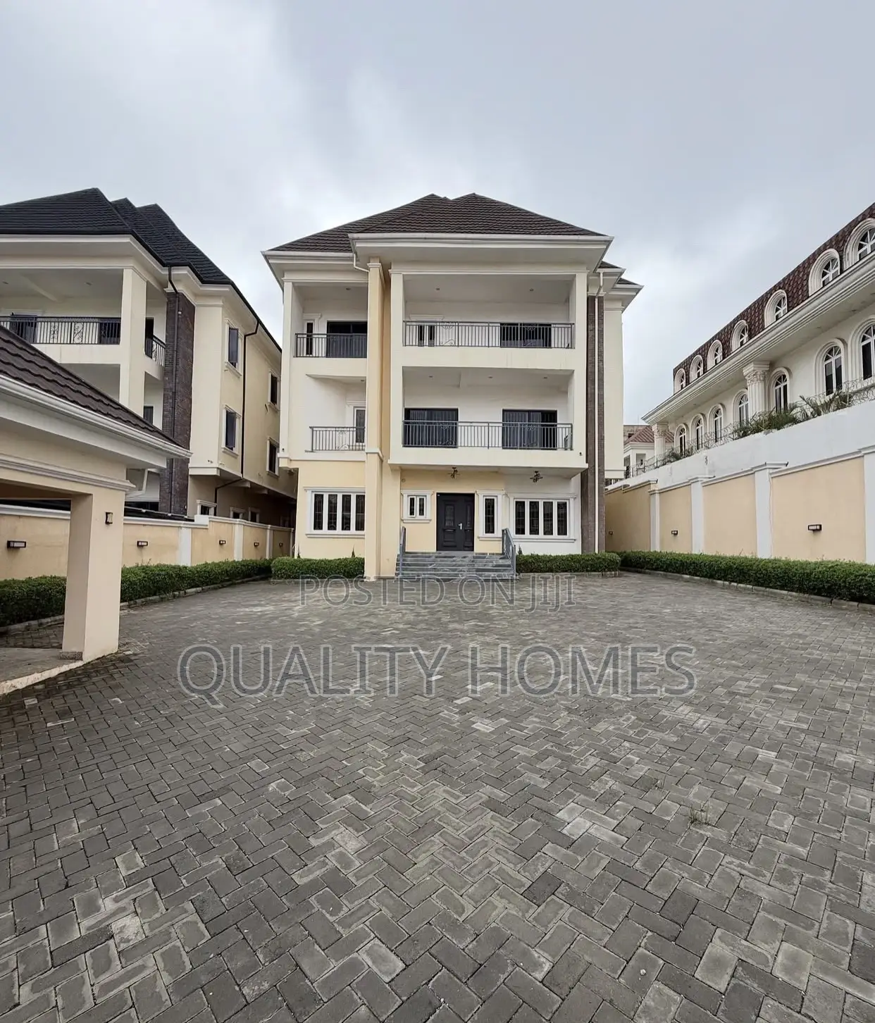 Furnished 7bdrm Mansion in Asokoro for sale in Asokoro