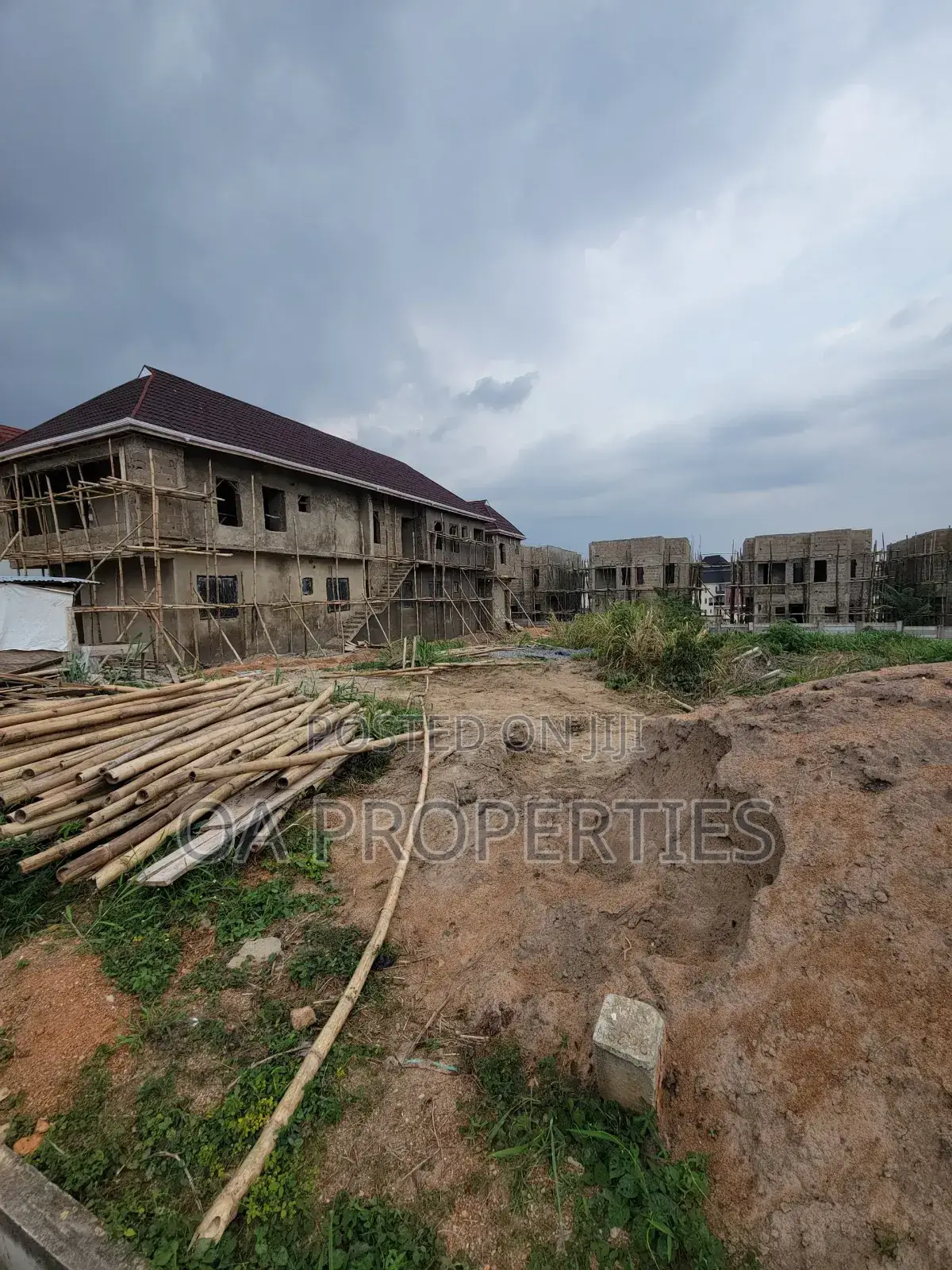 500sqm Land With C Ofo at Engr Lere Adigun Gra, Ibadan Net 95m in Ibadan