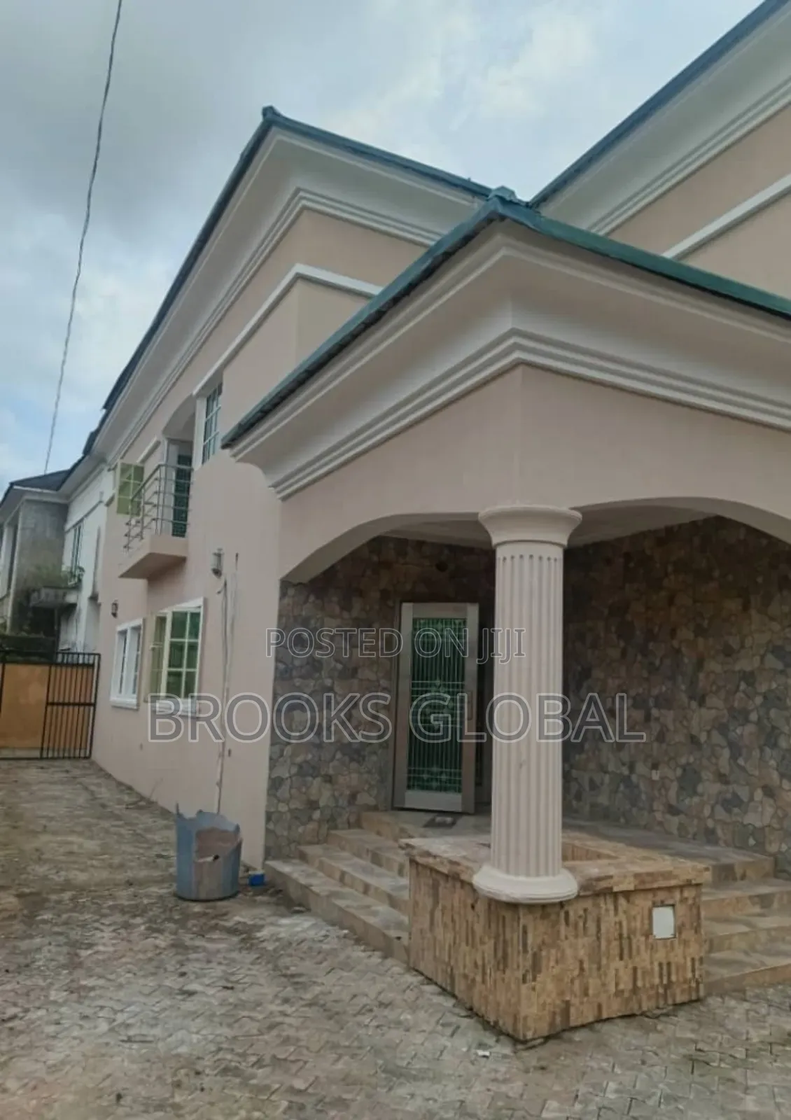 7bdrm Duplex in Benin City for sale in Benin City