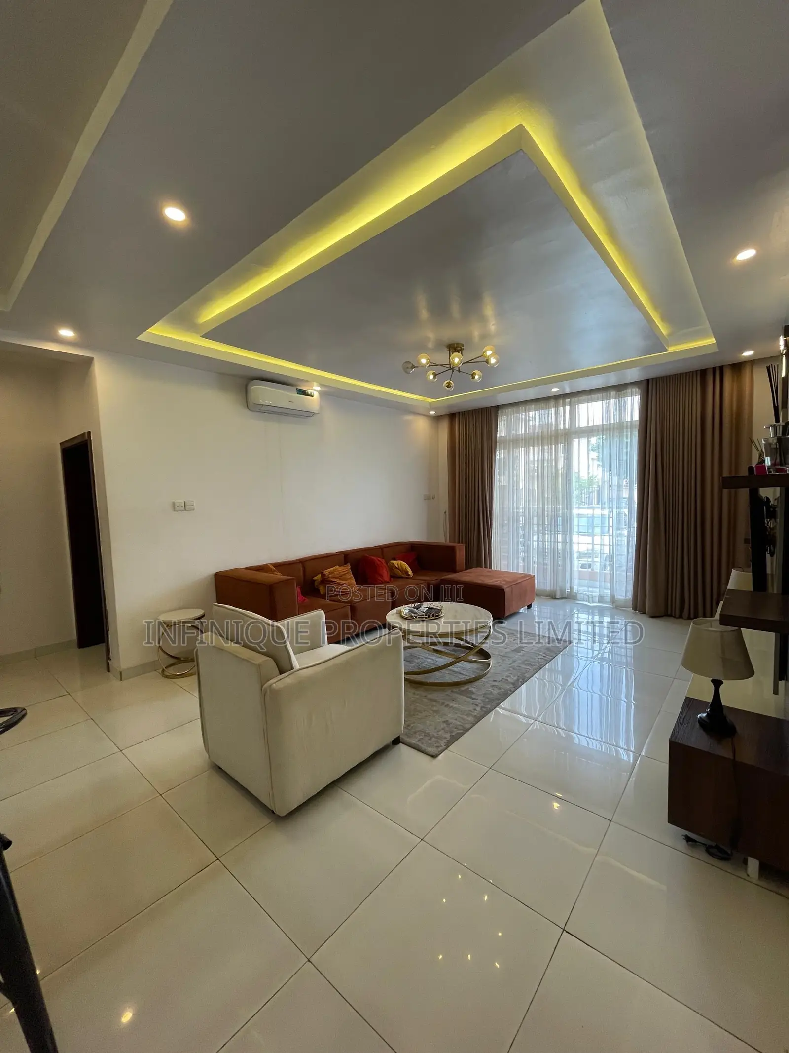 Furnished 3bdrm Apartment in Cadogan, Osapa london for sale in Osapa london