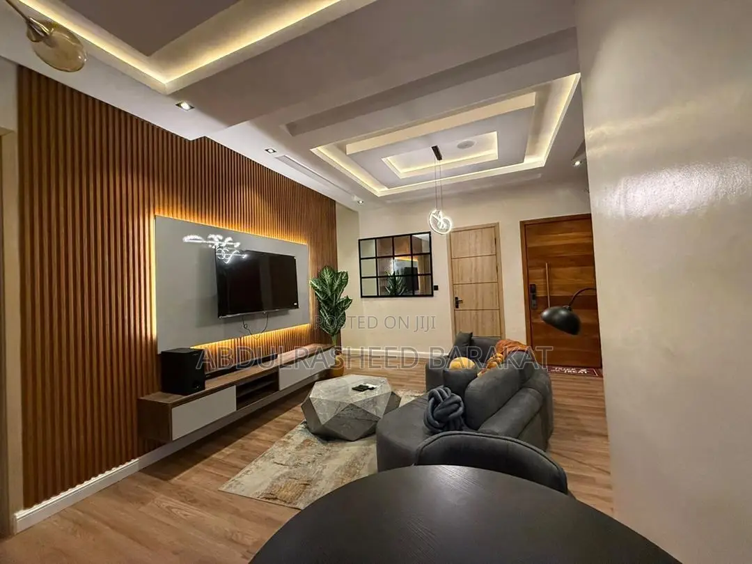 Luxury Two Bedroom With Pool Gym Balcony in Ikate
