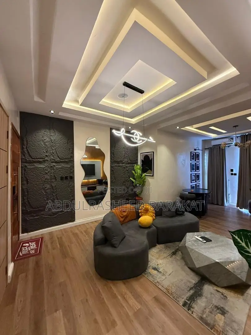 Luxury Two Bedroom With Pool Gym Balcony in Ikate