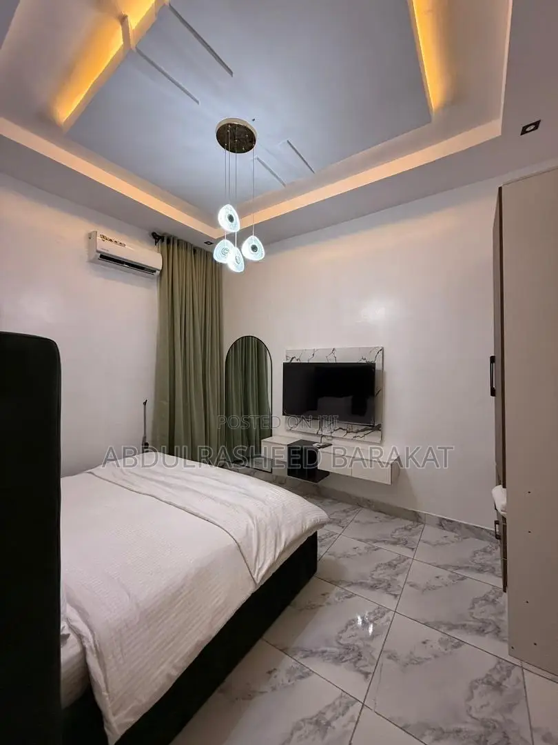 Luxury Two Bedroom With Pool Gym Balcony in Ikate