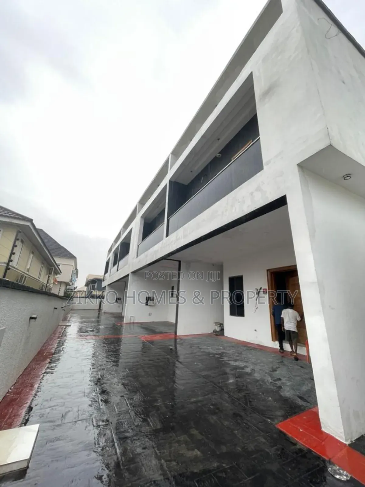 3bdrm Townhouse/Terrace in Ikota, Lekki for sale in Lekki