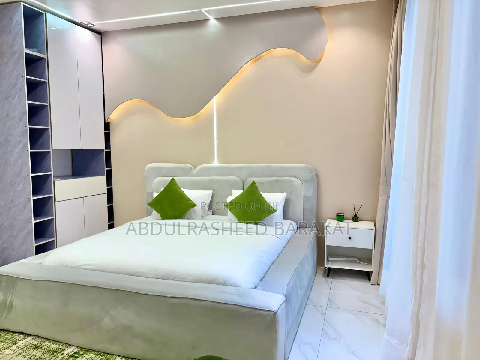 Luxury Teo Bedroom Apartment With Pool Elevator Balcony in Lekki Phase 1