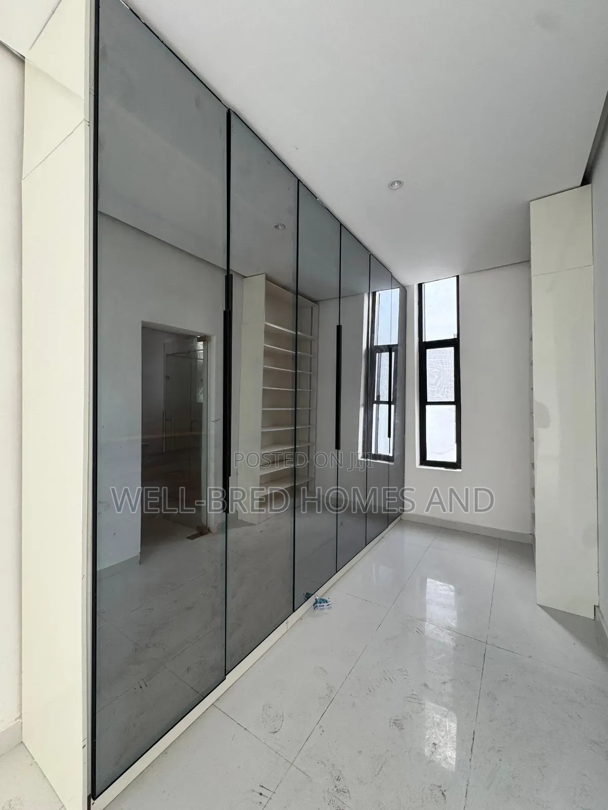 4bdrm Duplex in Ikate for sale in Ikate