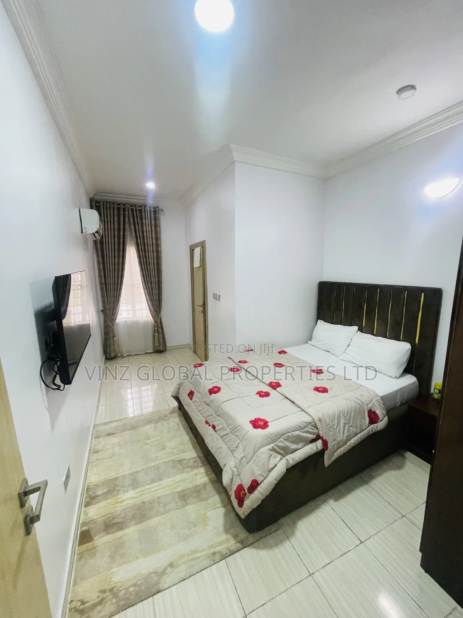 Luxury 3 Bedroom Apartment With Pool, Gym 24/7 Electricity in Lekki