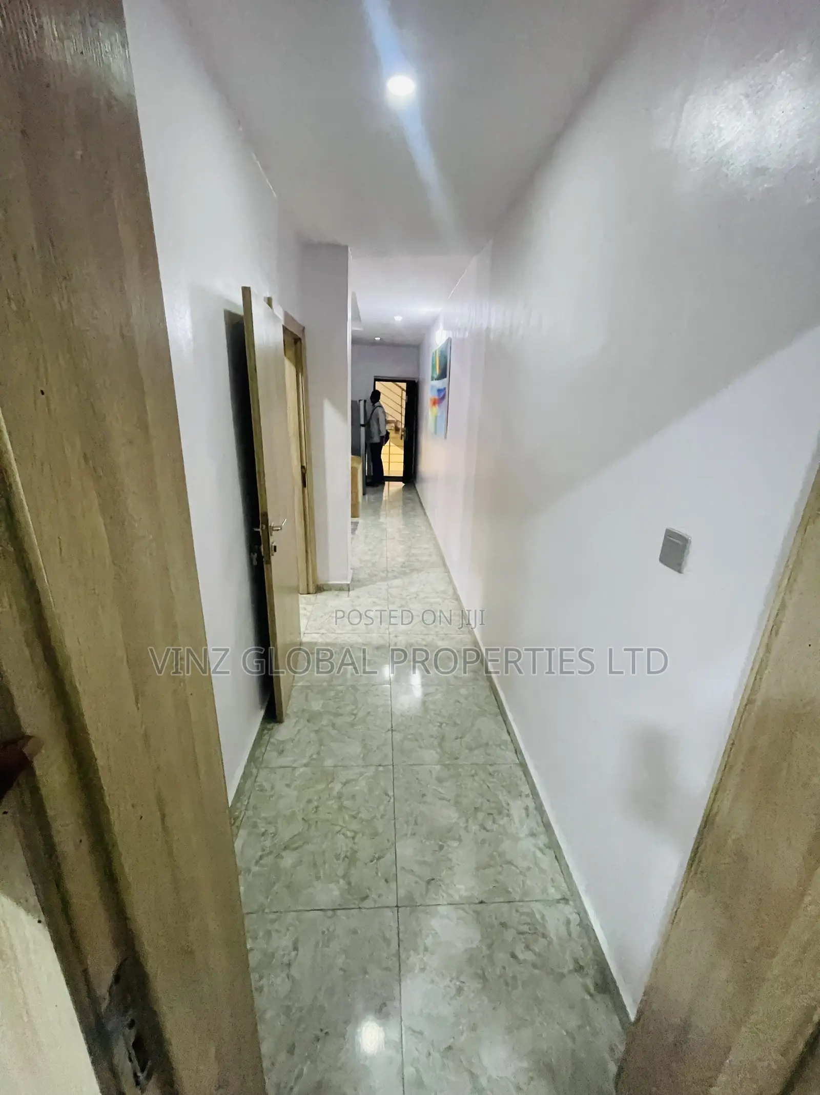 Luxury 1 Bedroom Apartment With Pool, Gym 24/7 Electricity in Lekki