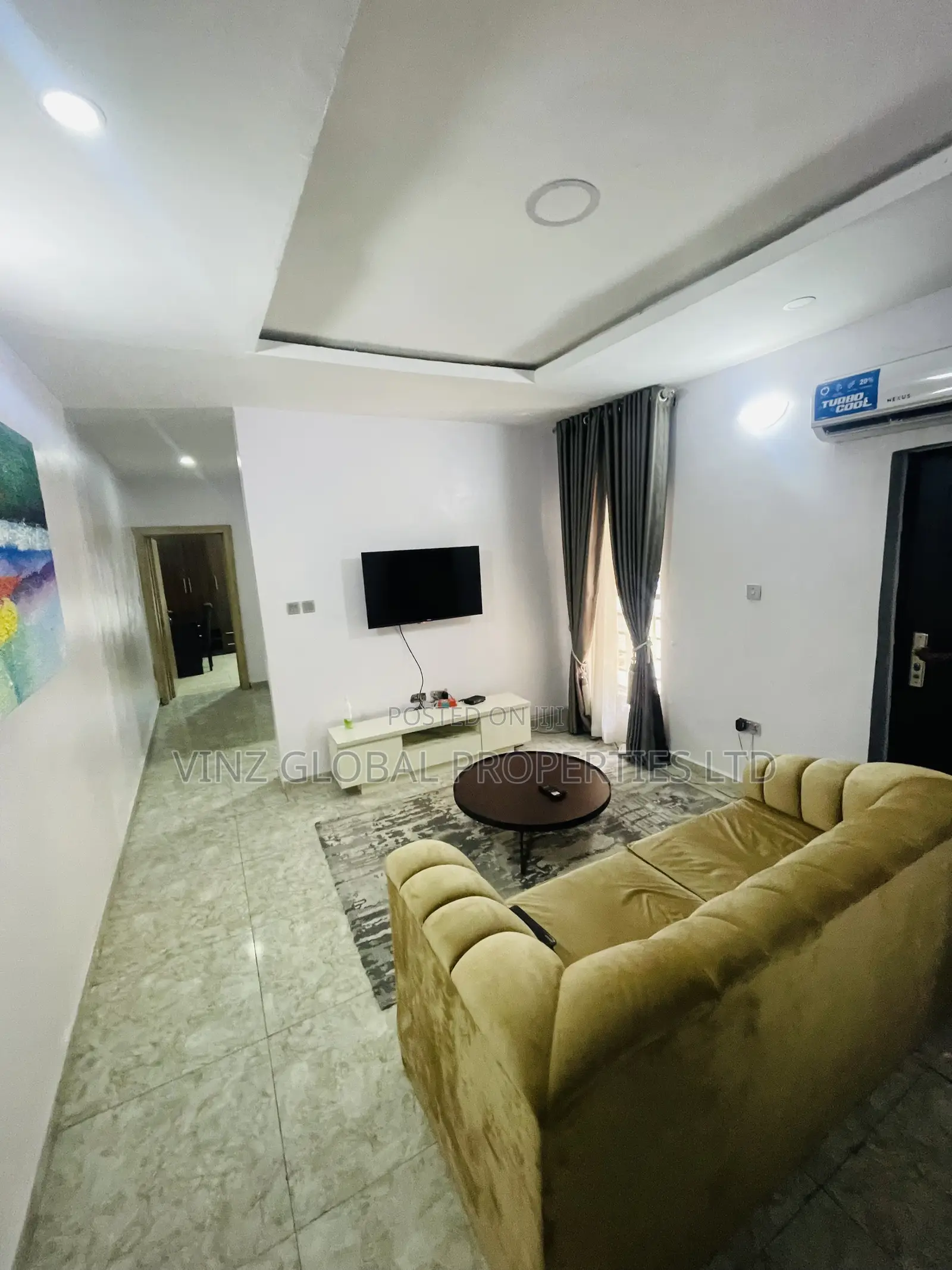 Luxury 1 Bedroom Apartment With Pool, Gym 24/7 Electricity in Lekki