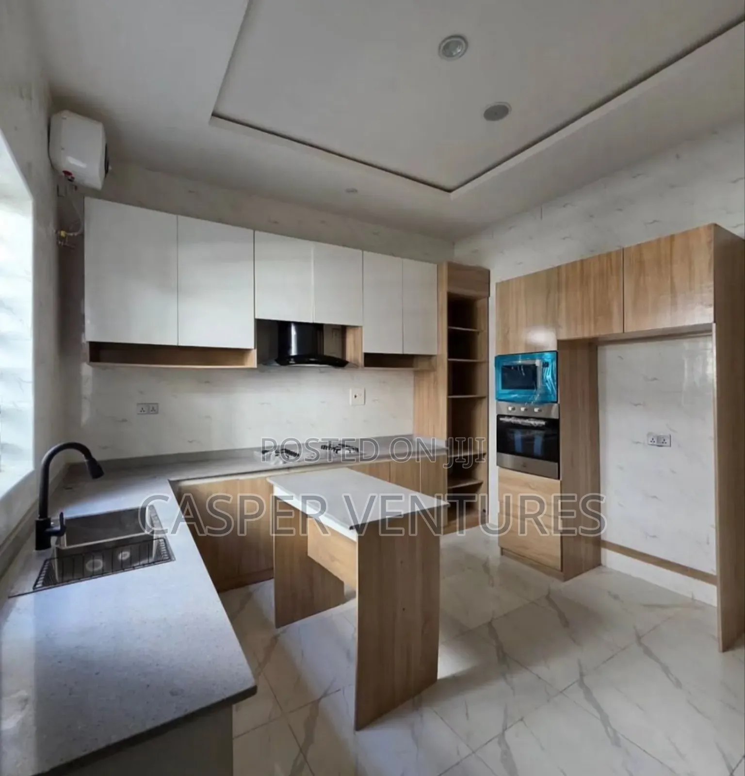4bdrm Duplex in Lekki County, Ikota for sale in Ikota