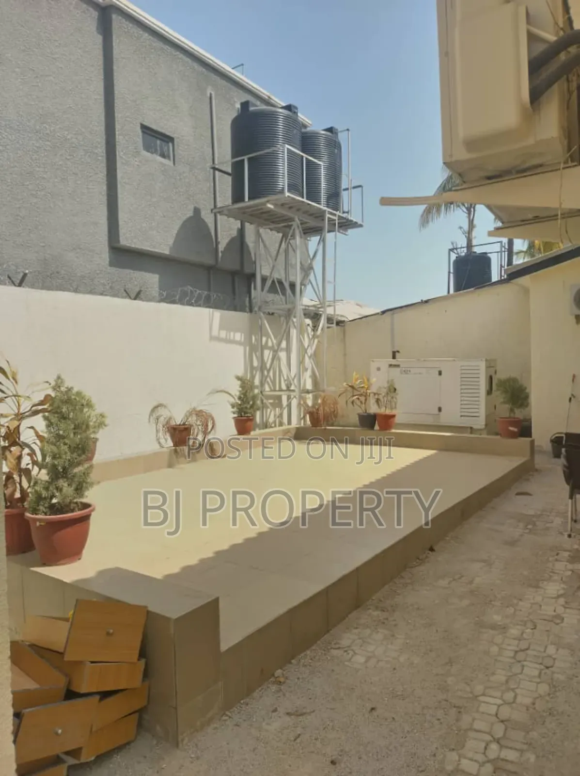 5bdrm Bungalow in Phase 2 Site 1, Kubwa for sale in Kubwa