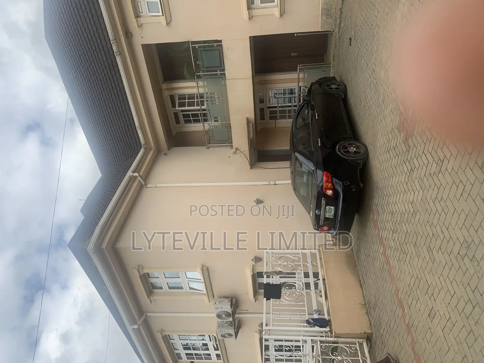 6bdrm Duplex in Dawaki for sale in Dawaki