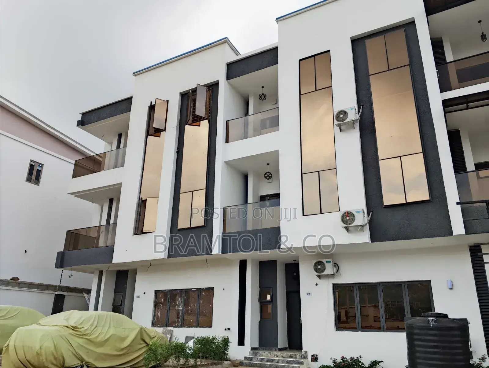 4bdrm Townhouse/Terrace in Katampe (Main) for Sale in Katampe (Main)