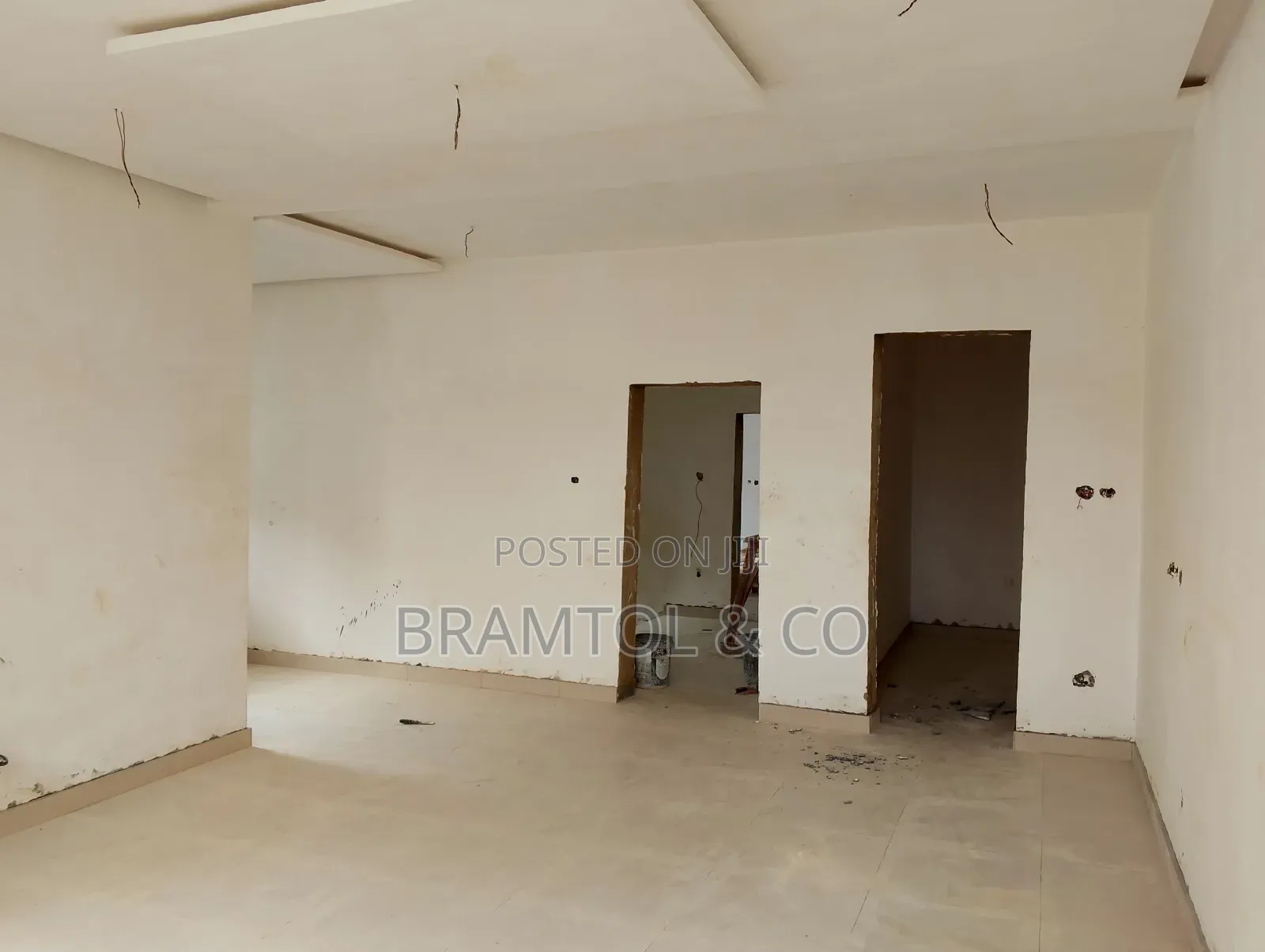 4bdrm Townhouse/Terrace in Katampe (Main) for Sale in Katampe (Main)