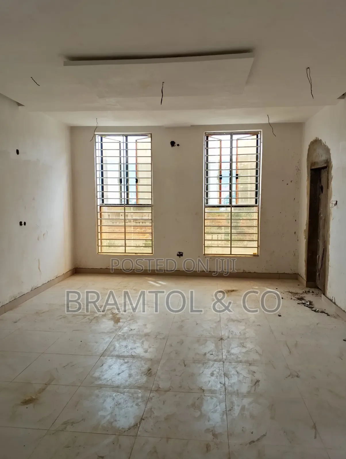 4bdrm Townhouse/Terrace in Katampe (Main) for Sale in Katampe (Main)