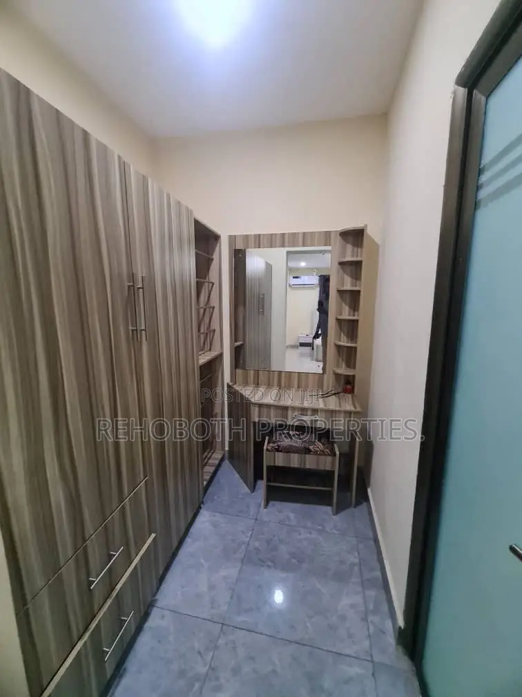 5bdrm Duplex in Kolapo Ishola, Ibadan for sale in Ibadan