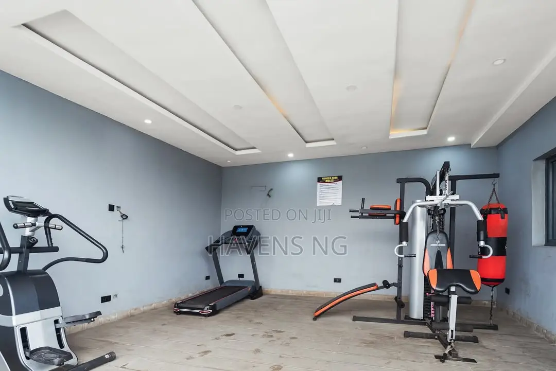 Brand New Spacious Luxury 3-Bedroom Apartment in Lekki Phase 1