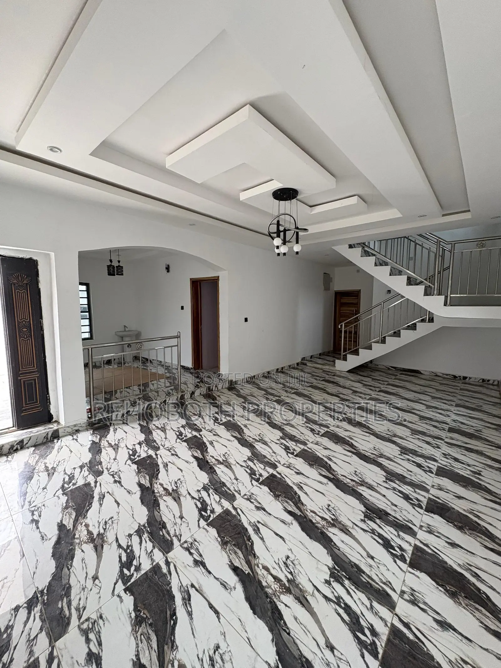 4bdrm Duplex in Kolapo Ishola, Ibadan for sale in Ibadan