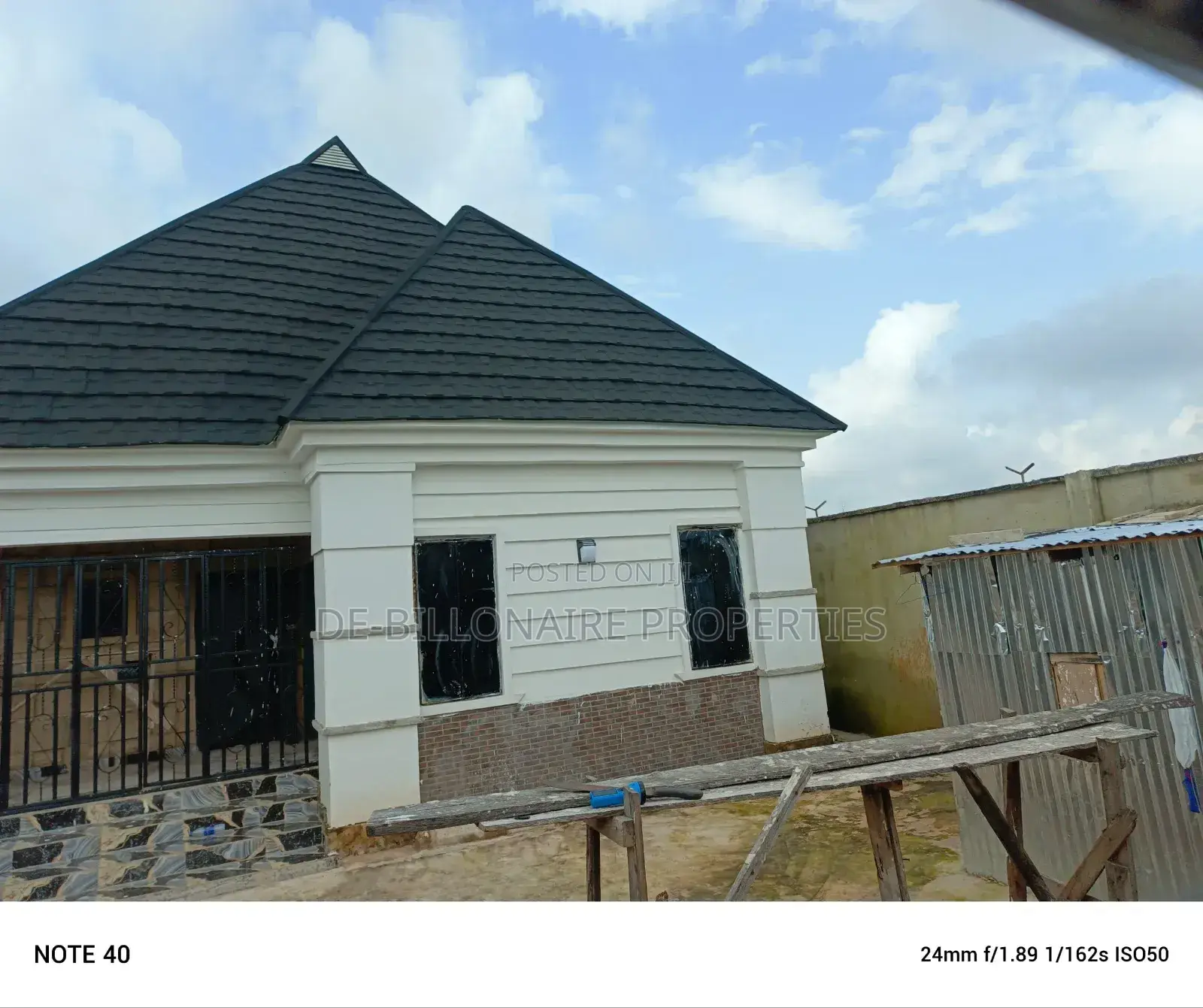 4bdrm Bungalow in Mcc, Owerri for sale in Owerri