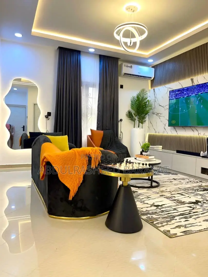 Luxury One Bedroom With Ps5 in Lekki Phase 1